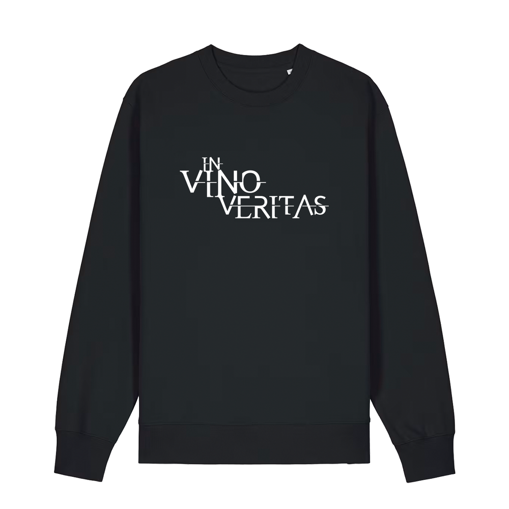 Sweater in schwarz mit weißem Aufdruck "In Vino Veritas". 