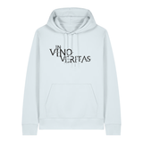 Hoodie in eisblau mit schwarzem Aufdruck "In Vino Veritas". 