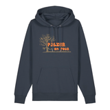 Hoodie in anthrazit mit orangenem Aufdruck „Pälzer on Tour und Baumgrafik“.