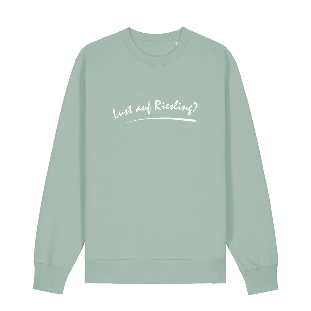 Sweater in aloe mit weißem Aufdruck „Lust auf Riesling“.