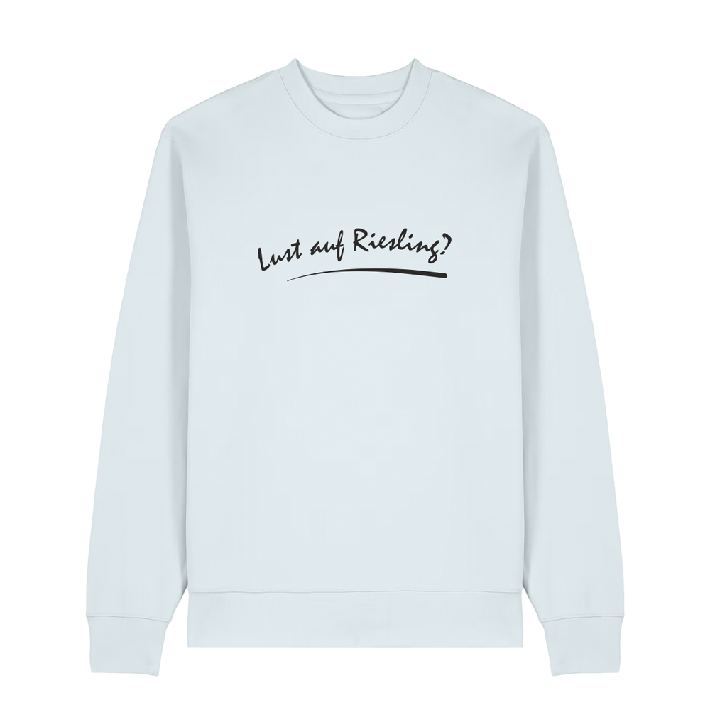 Sweater in eisblau mit schwarzem Aufdruck „Lust auf Riesling“.